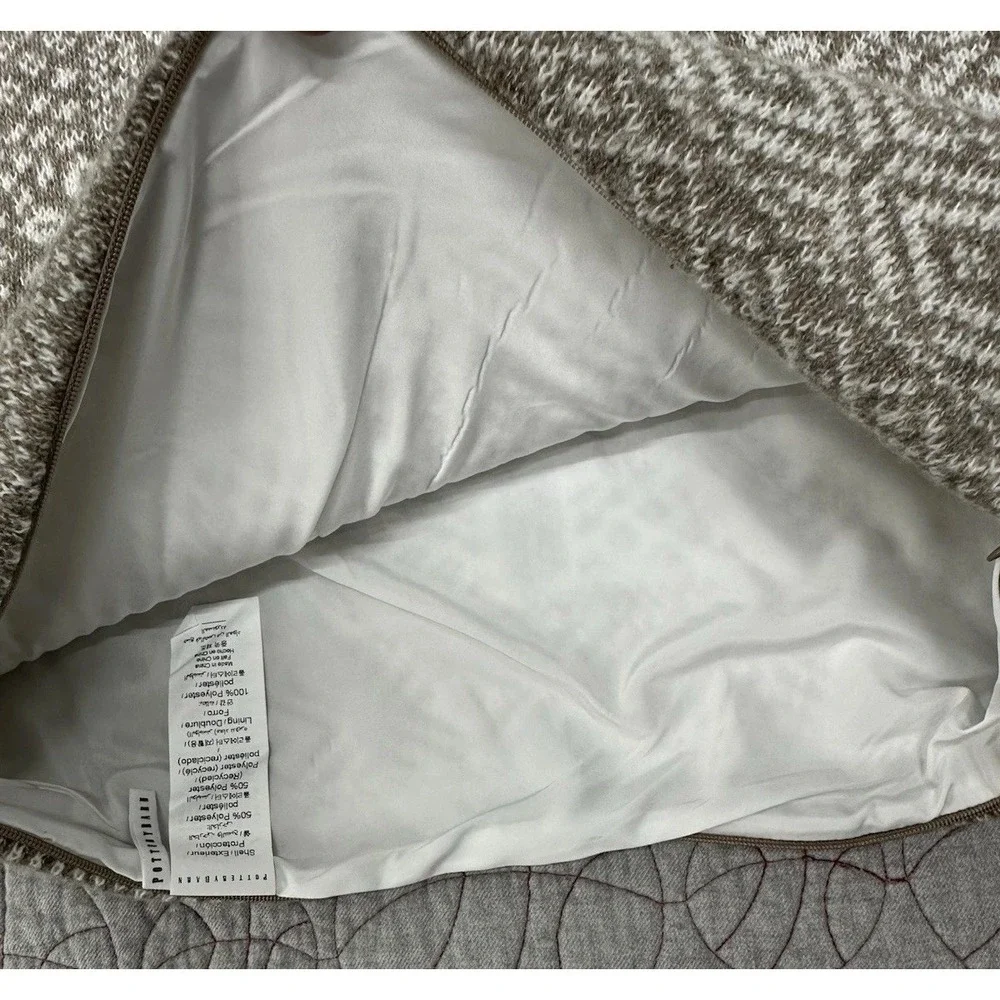 Pottery Barn Snowflake Fair Isle Knit Pillow Cover Square Throw 20